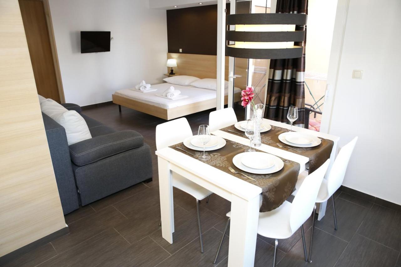 Guest House Lorenta Vodice Exterior photo
