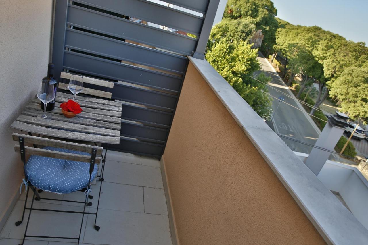 Guest House Lorenta Vodice Exterior photo
