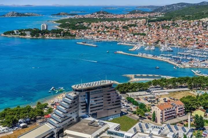 Guest House Lorenta Vodice Exterior photo